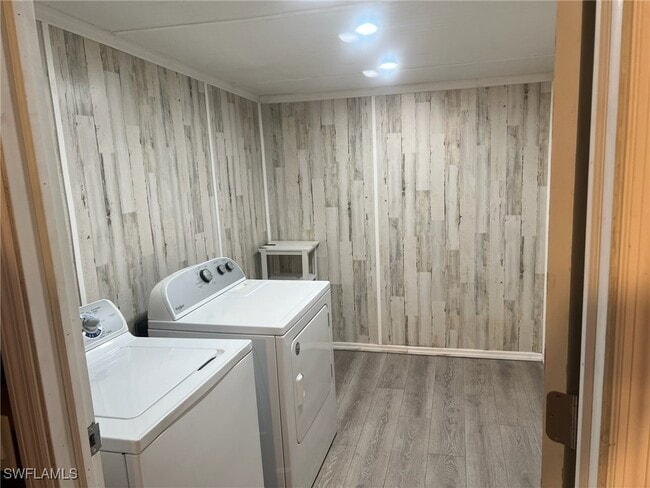 Building Photo - 27860 Leatherwood Cir