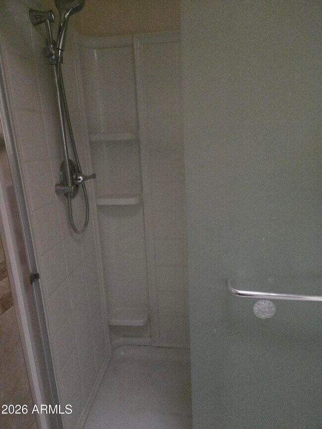 Building Photo - 302 3rd St