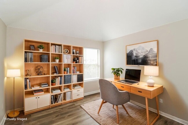 Building Photo - 110 Birch Springs Dr