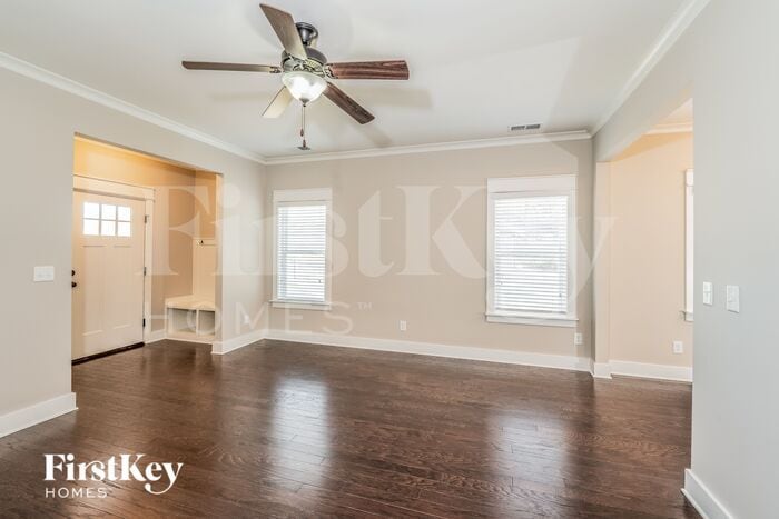 Building Photo - 1470 Woodridge Pl