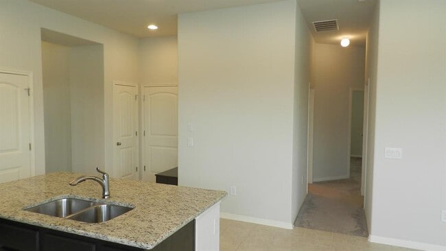 Building Photo - 12012 Reindeer Dr