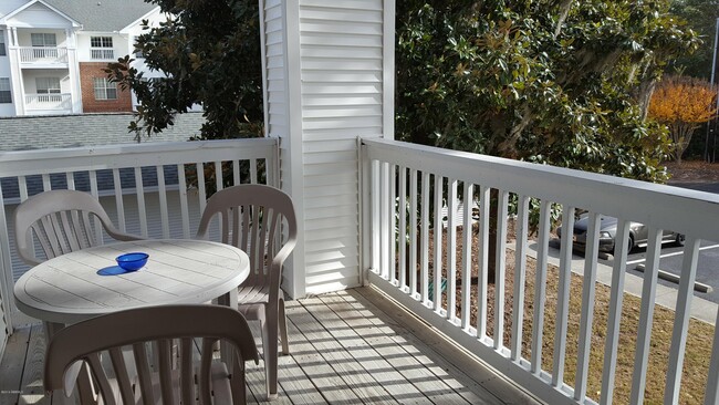 Building Photo - 1231 Ladys Island Dr