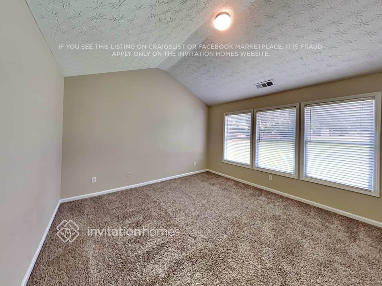 Building Photo - 210 Arrowhead Ln