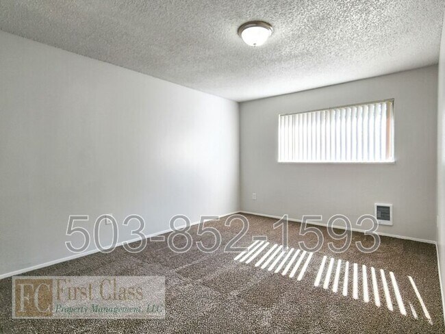 Building Photo - 1408 NE 186th Ave