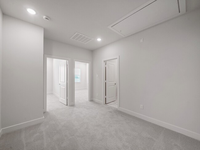 Building Photo - 1518 Colonial Gorge Dr