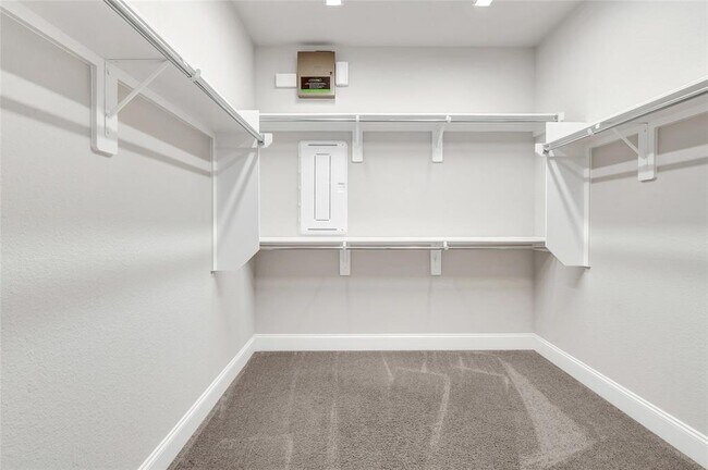 Building Photo - 21102 Verismo Dr