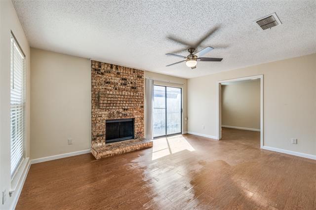 Building Photo - 6809 S Creek Dr