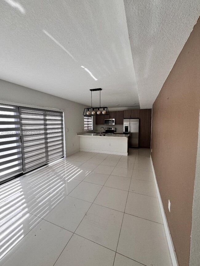 Building Photo - 1167 NW 2nd Ter