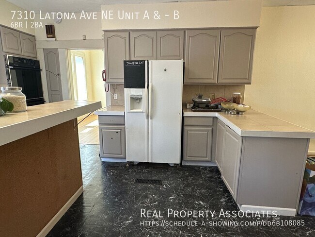 Building Photo - 7310 Latona Ave NE