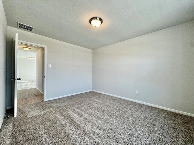 Building Photo - 5701 Pleasanton Pkwy