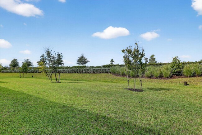 Building Photo - New Fully Furnished 4 bed, 2 bath home in newest Port St Lucie Subdivision