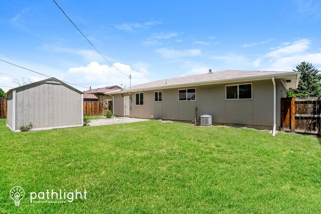 Building Photo - 718 N Kingsley Dr, Colorado Springs, CO, 8...