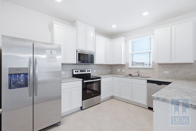 Building Photo - 7812 Song Sparrow Dr.