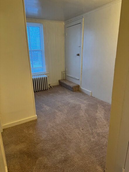 Building Photo - 281-283-283 Main St