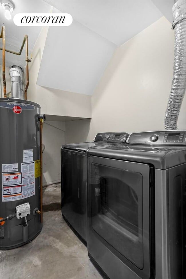 Building Photo - 336 Howe Ave