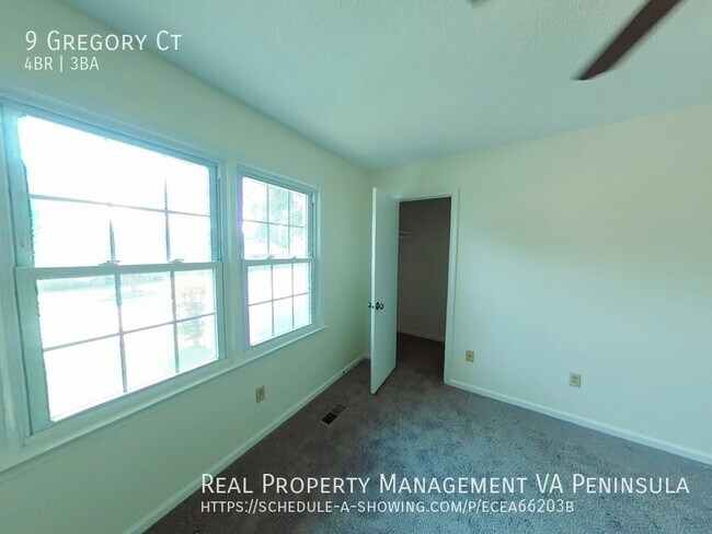 Building Photo - Single Home in Holiday Park of Hampton for...