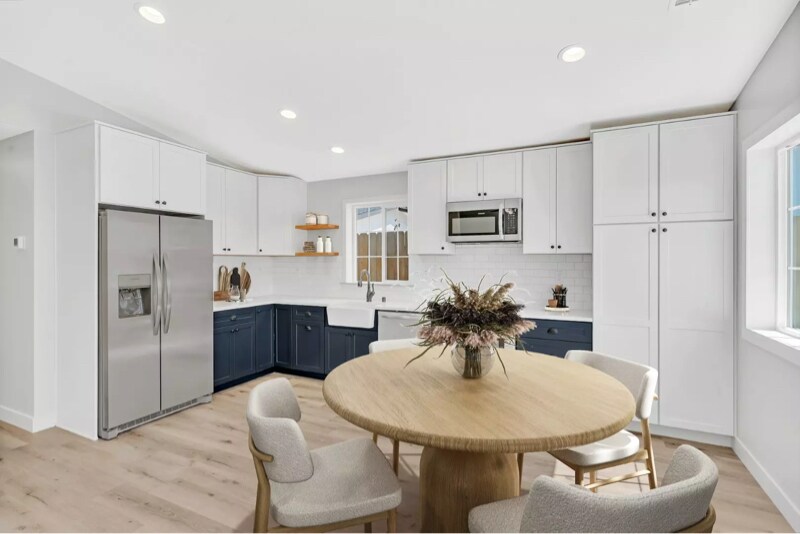 Building Photo - 1304 Basswood Ave