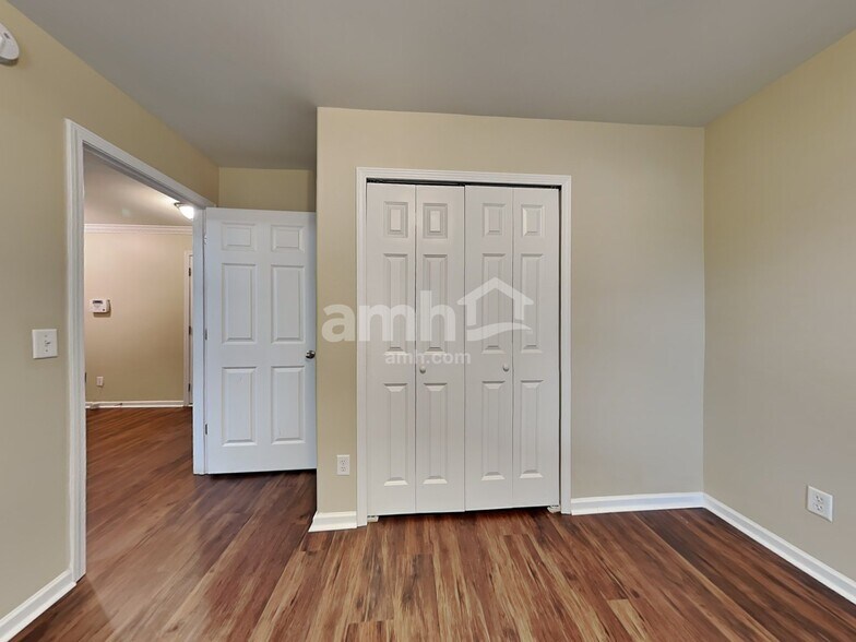 Building Photo - 58 Old Mill Rd