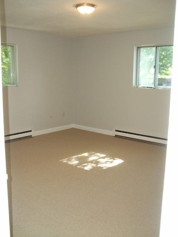 Building Photo - 18 Washington St