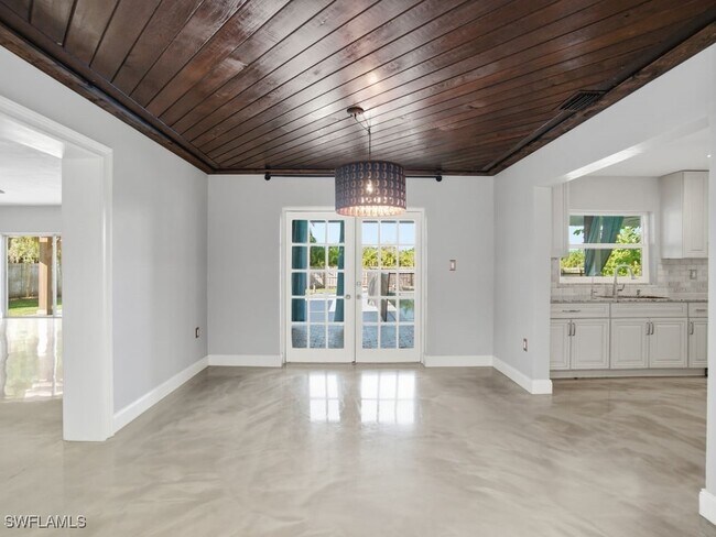 Building Photo - 4920 Shady River Ln