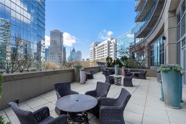 Building Photo - 1080 Peachtree St NE