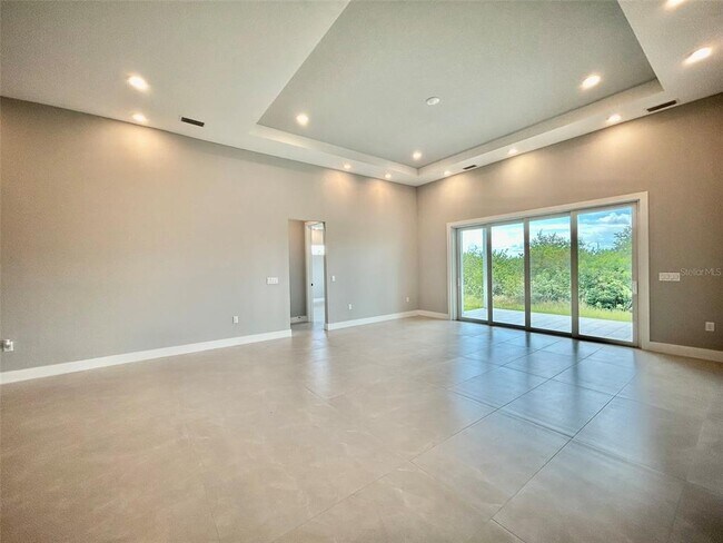 Building Photo - 15109 Aquarius Cir