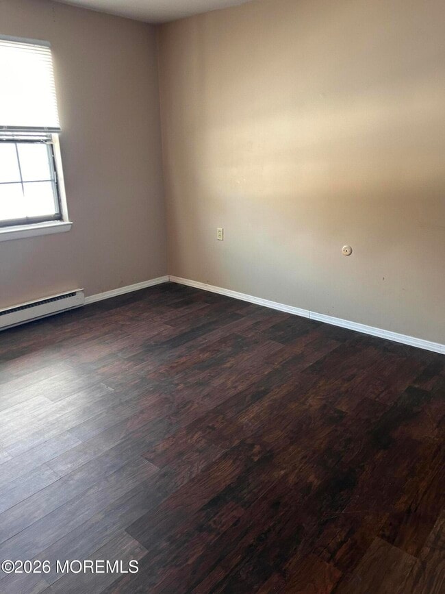 Building Photo - 23A Sterling St