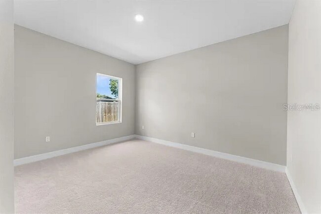 Building Photo - 15694 SE 93rd Ave Rd