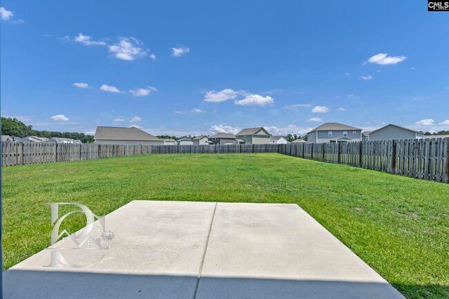 Building Photo - 5 Spinney Ct