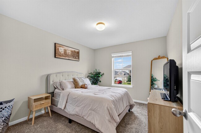 Building Photo - 13009 Leisure Cove Dr