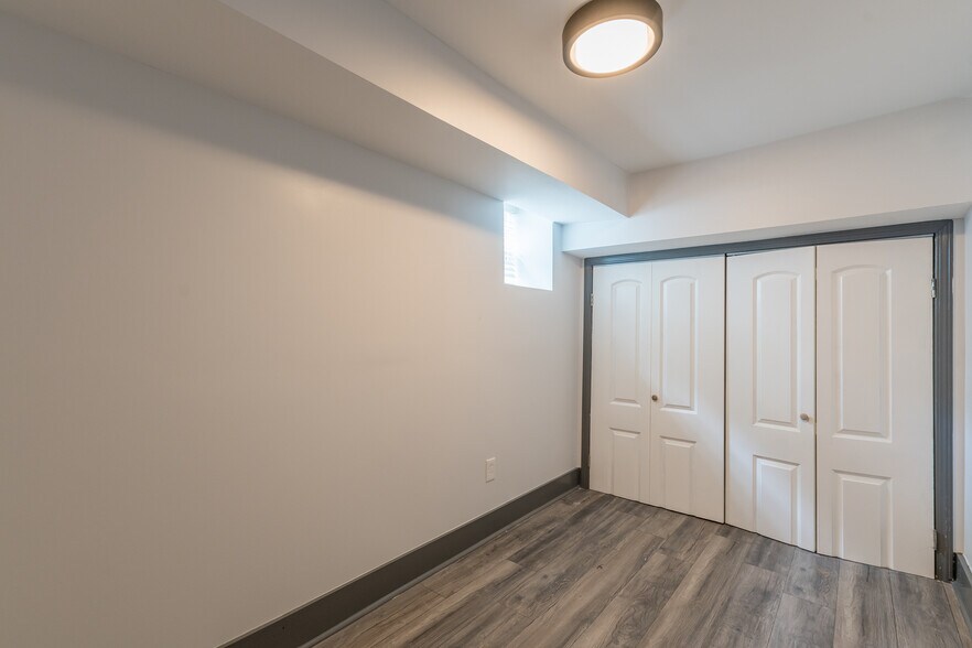 Building Photo - 1393 Westview Dr SW