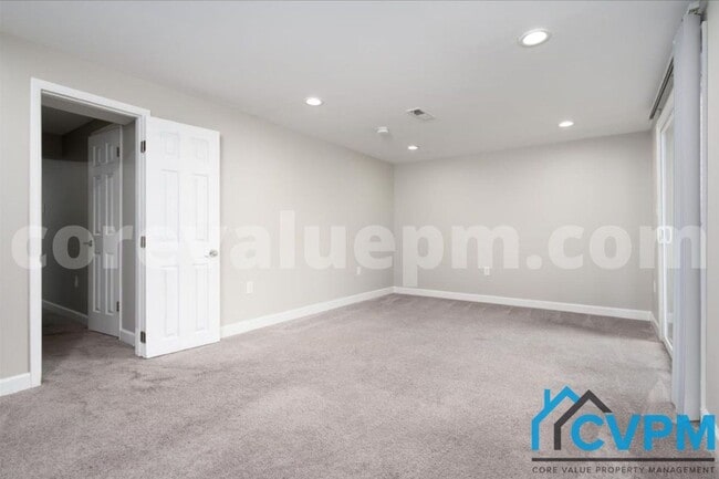 Building Photo - 1617 Mt Airy Ct