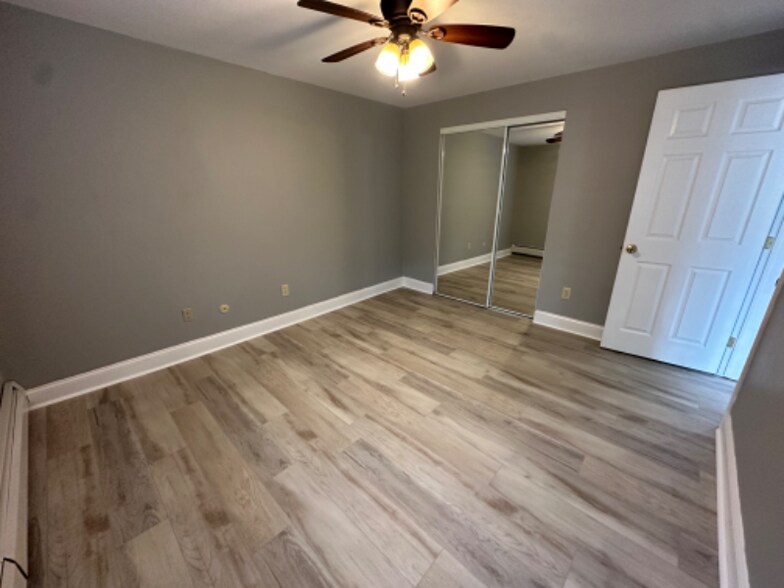 Building Photo - 49 Tappan St