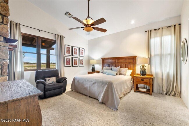 Building Photo - 5780 W Johnny Mullins Dr