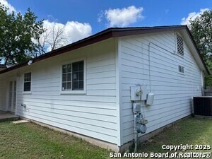 Building Photo - 8231 Meadow Forest St