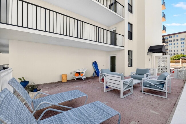 Building Photo - 3456 S Ocean Blvd