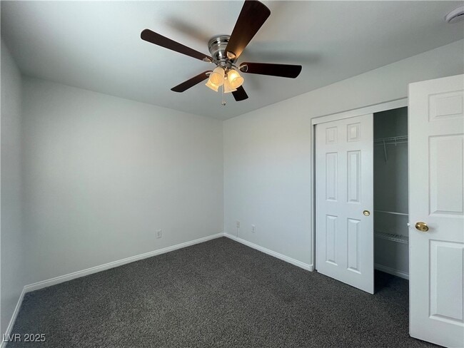 Building Photo - 10281 Burning Bush St