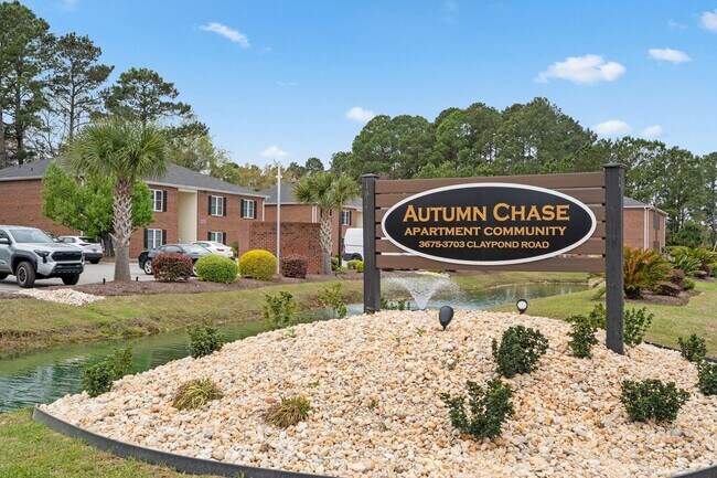 Building Photo - 3703 Clay Pond Rd