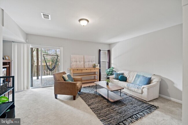 Basement Studio with kitchenette - 6908 Compton Valley Ct