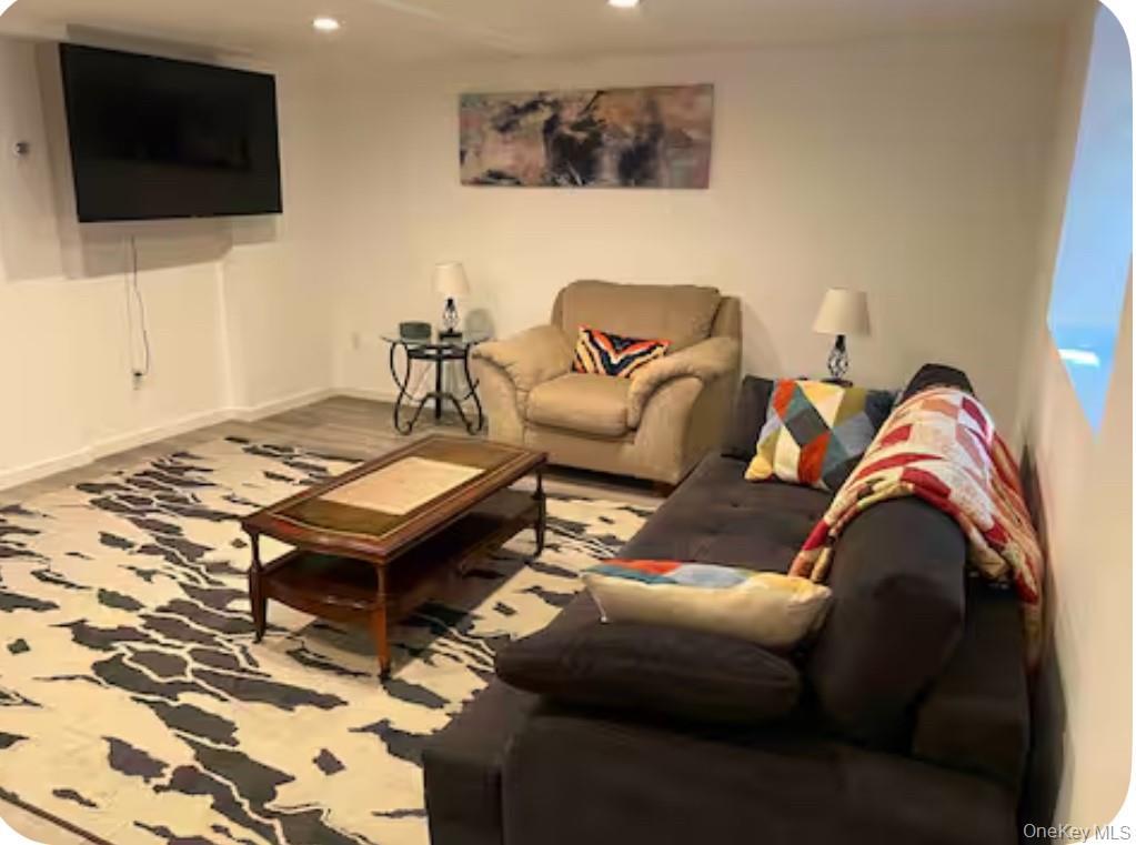 Building Photo - 137 Canterbury Rd