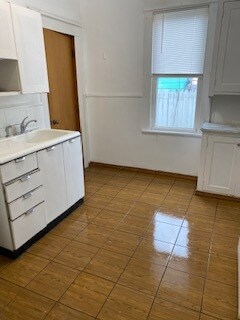 Building Photo - 694 Virginia St