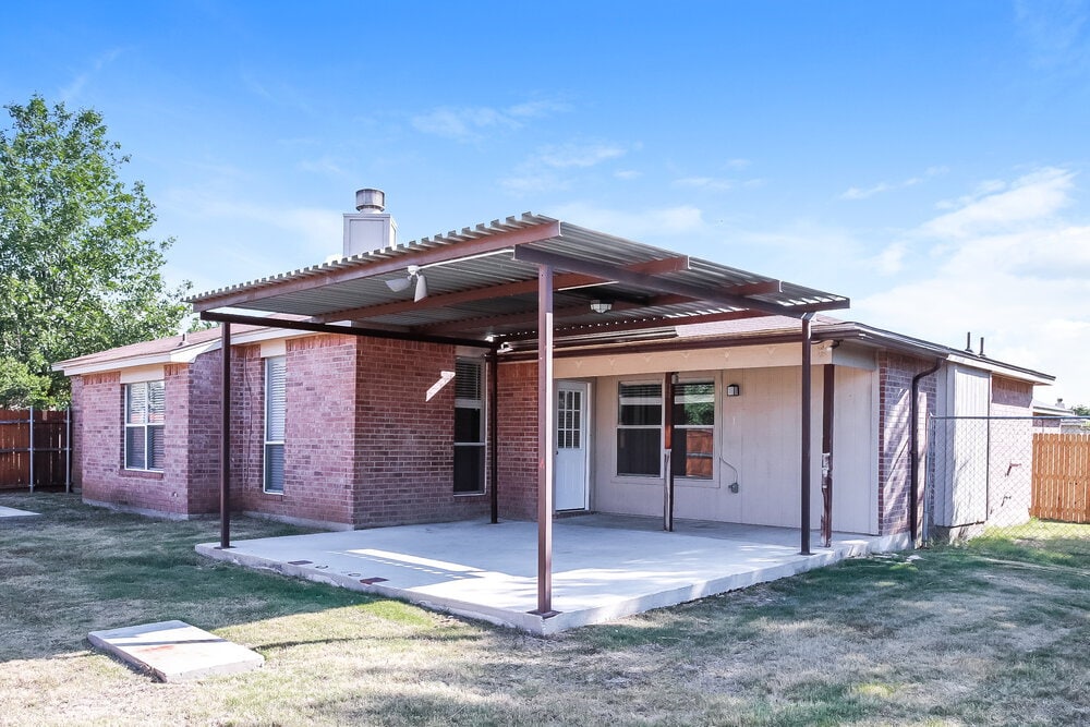 Building Photo - 321 Candlestick Trail