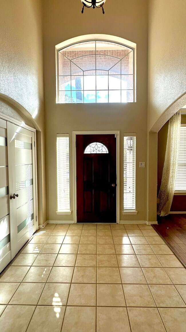 Building Photo - 158 Prairie Dawn Cir