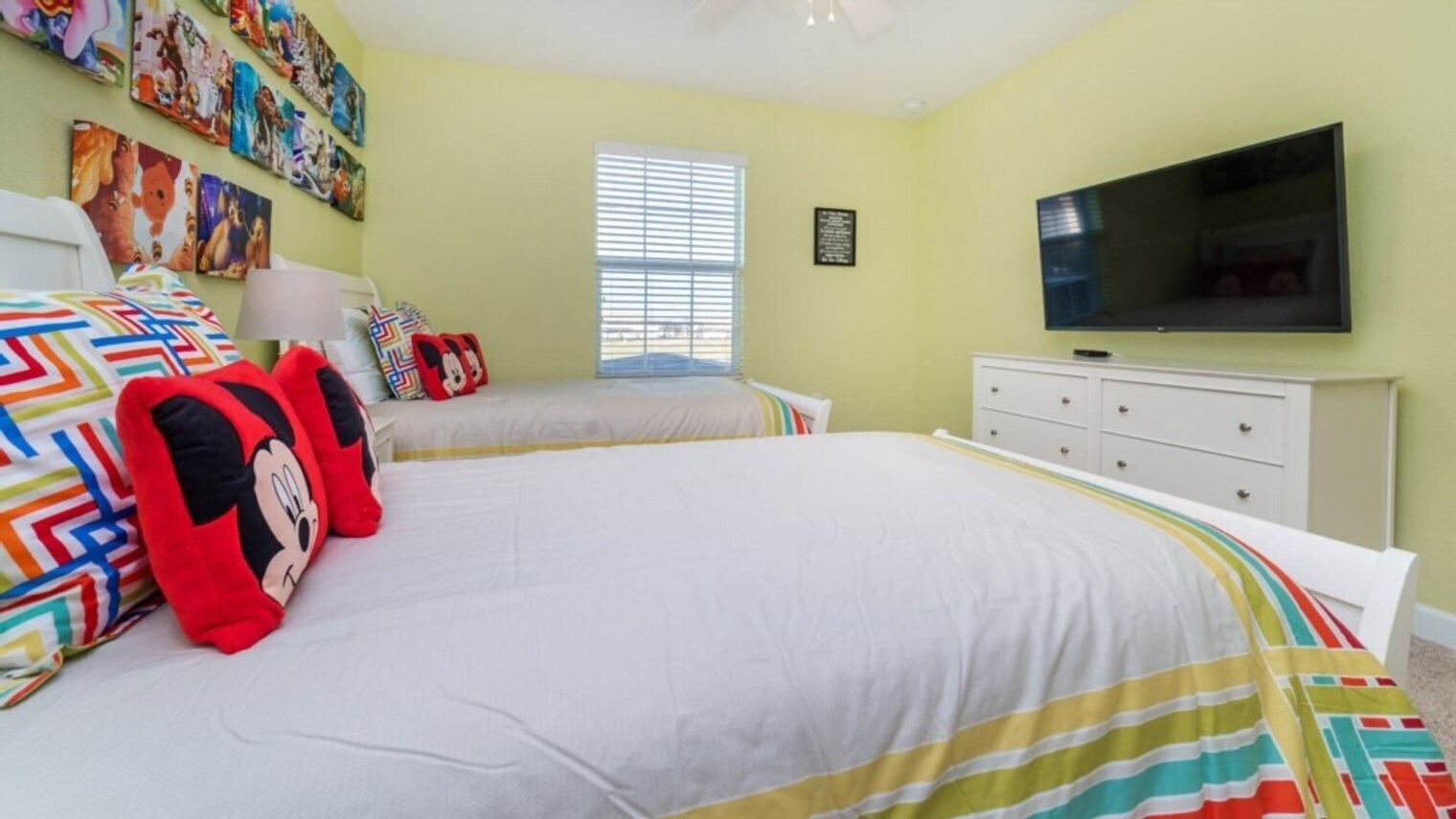 Building Photo - 3063 Gatsby St