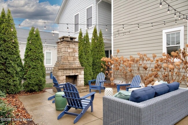 Building Photo - 6108 Mistflower Cir