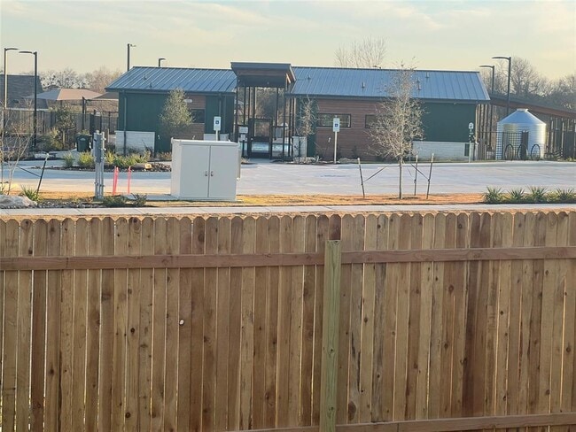 Building Photo - 400 Park Ave