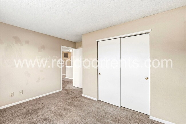 Building Photo - 76 Snowflake Cir
