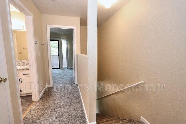Building Photo - 5828 Alorn Ln