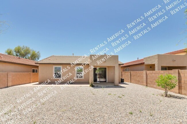 Building Photo - 10395 E Bridgeport St