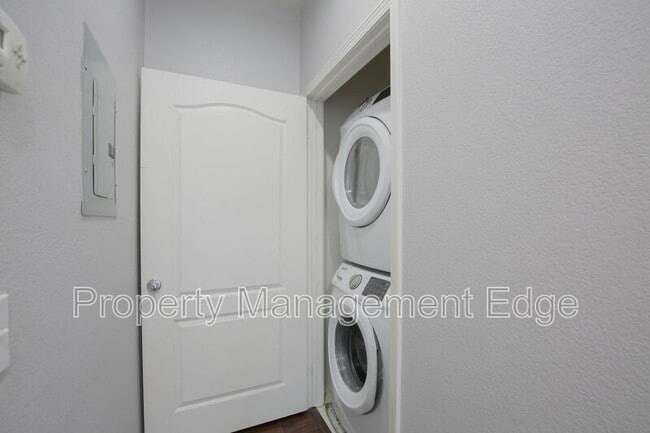 Building Photo - 31780 Lucio Ln